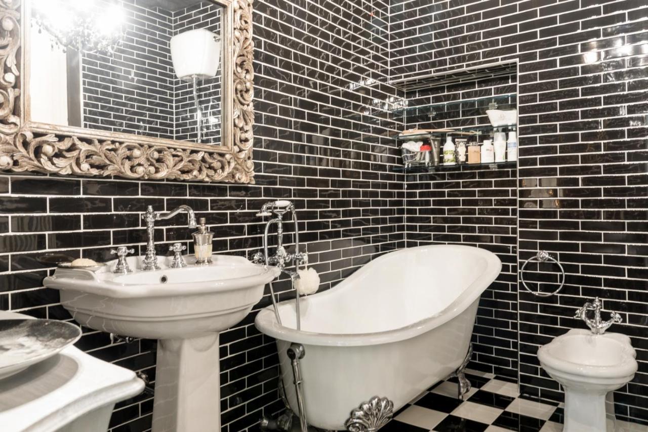 Appartamento Suite Design Parma Exteriör bild