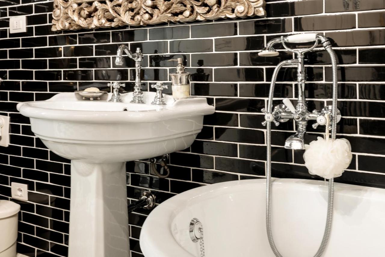 Appartamento Suite Design Parma Exteriör bild